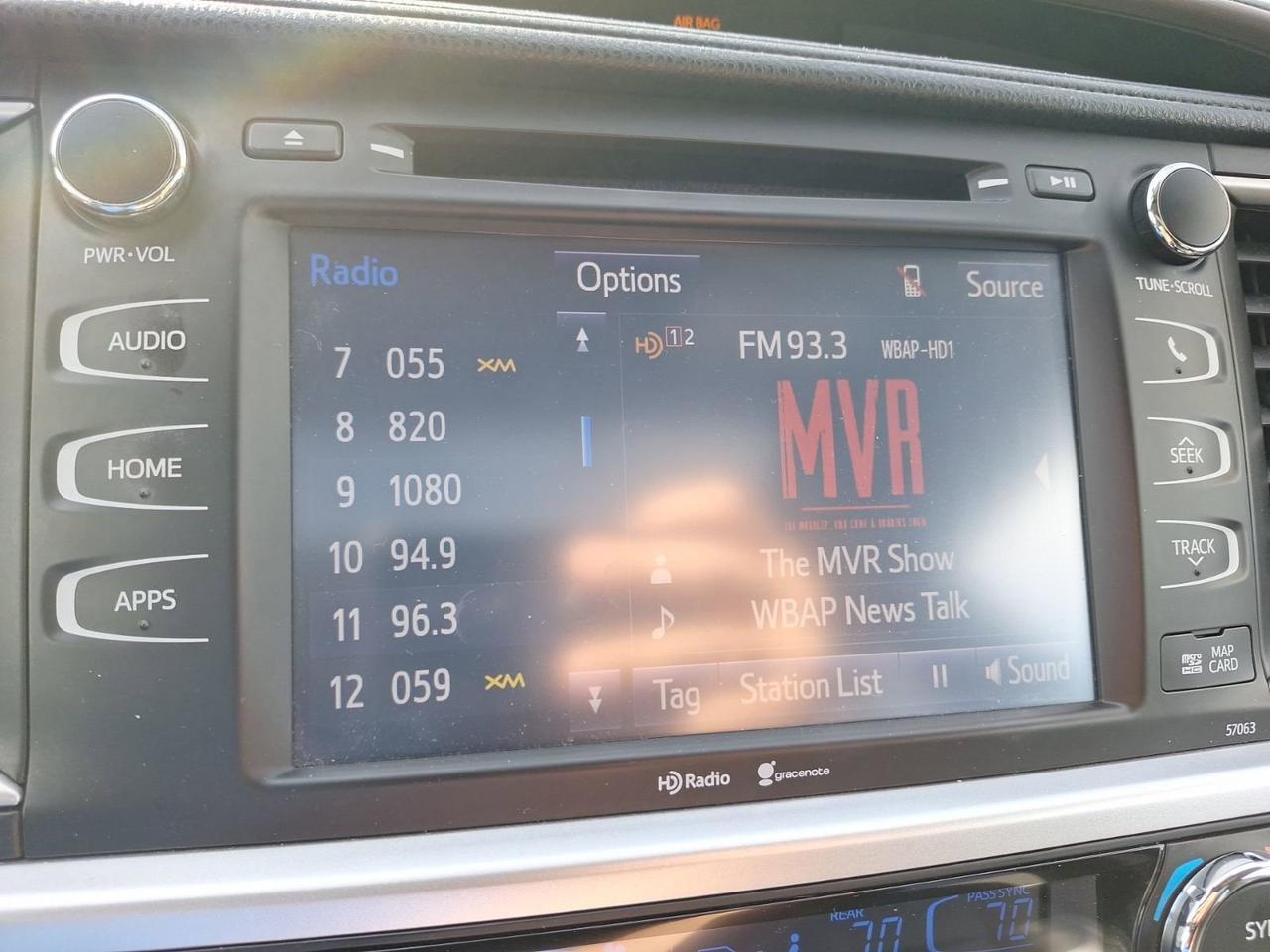 2014 Toyota Highlander XLE Hurst TX