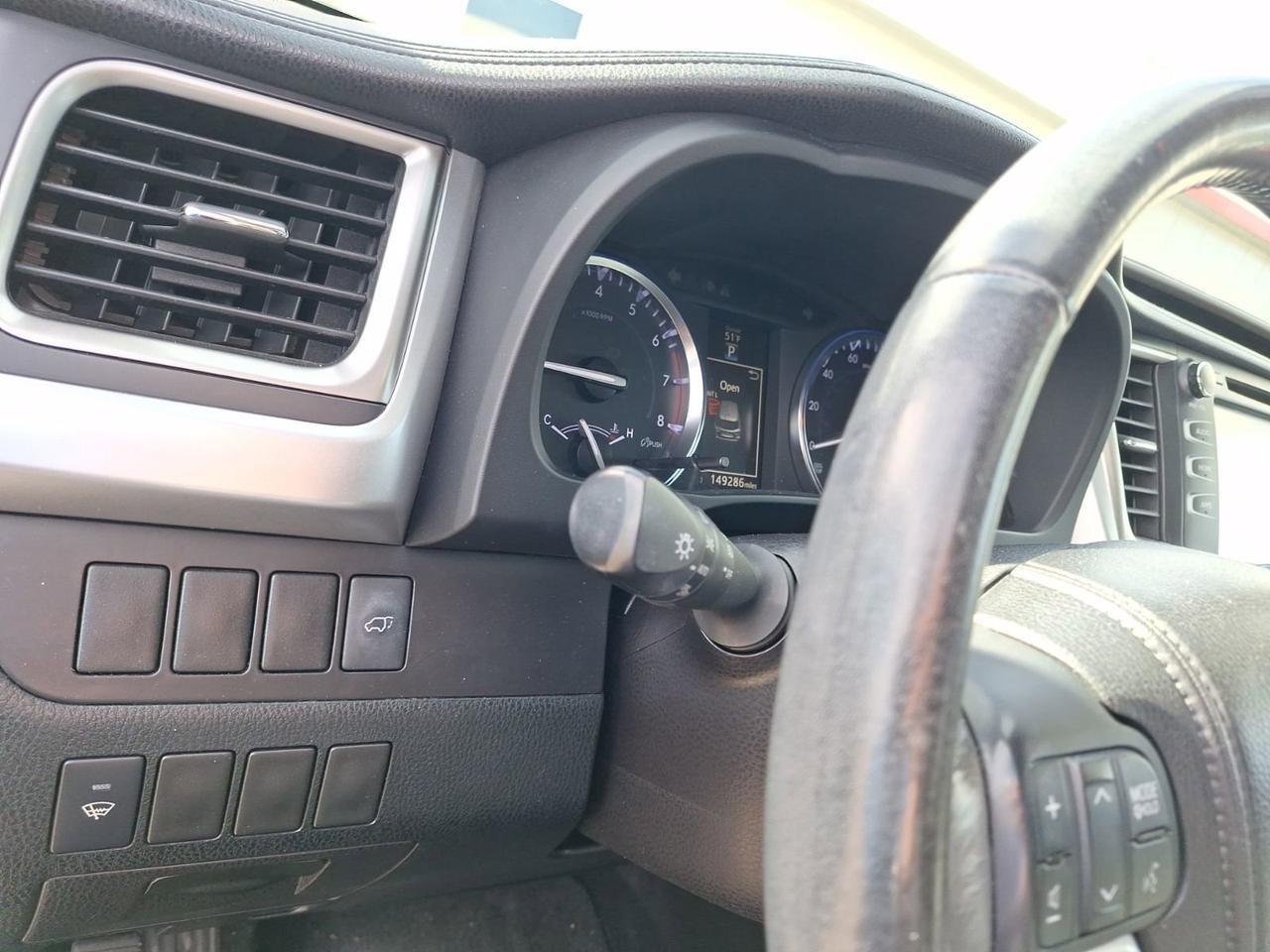 2014 Toyota Highlander XLE Hurst TX