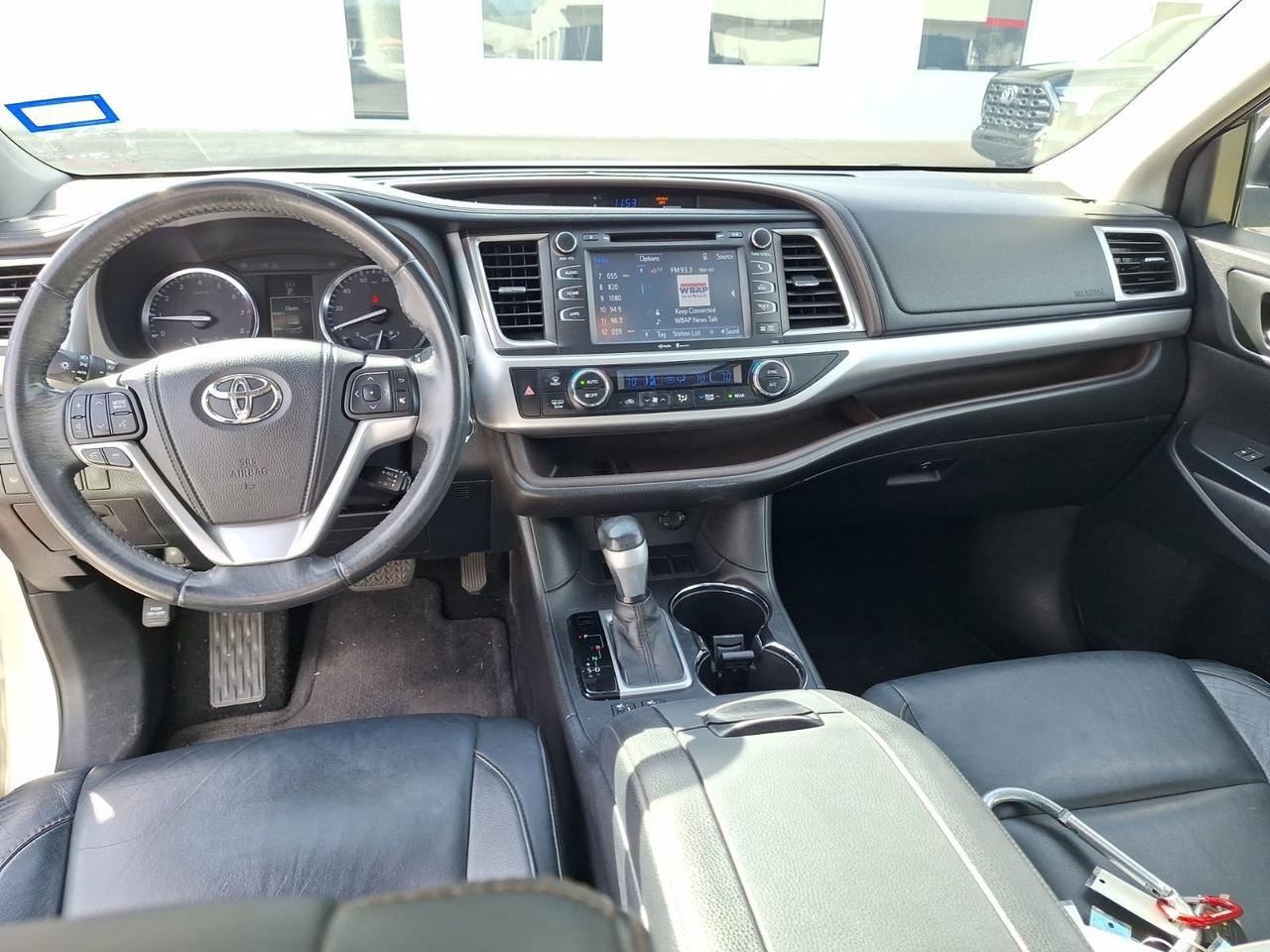 2014 Toyota Highlander XLE Hurst TX