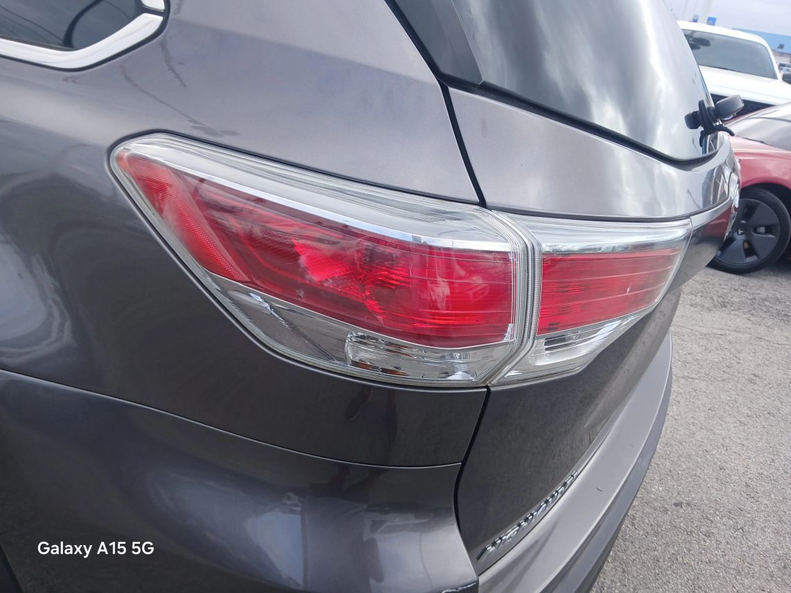 2014 Toyota Highlander XLE Sport Utility 4D Maitland FL