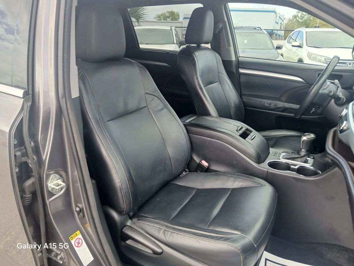 2014 Toyota Highlander XLE Sport Utility 4D Maitland FL