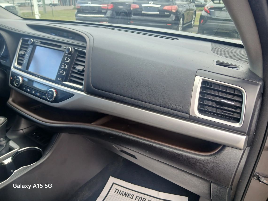 2014 Toyota Highlander XLE Sport Utility 4D Maitland FL