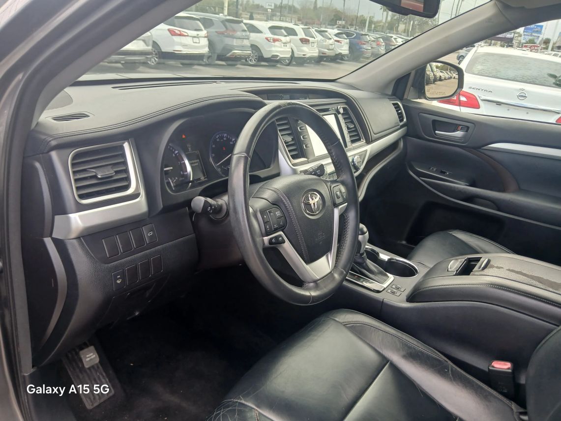 2014 Toyota Highlander XLE Sport Utility 4D Maitland FL