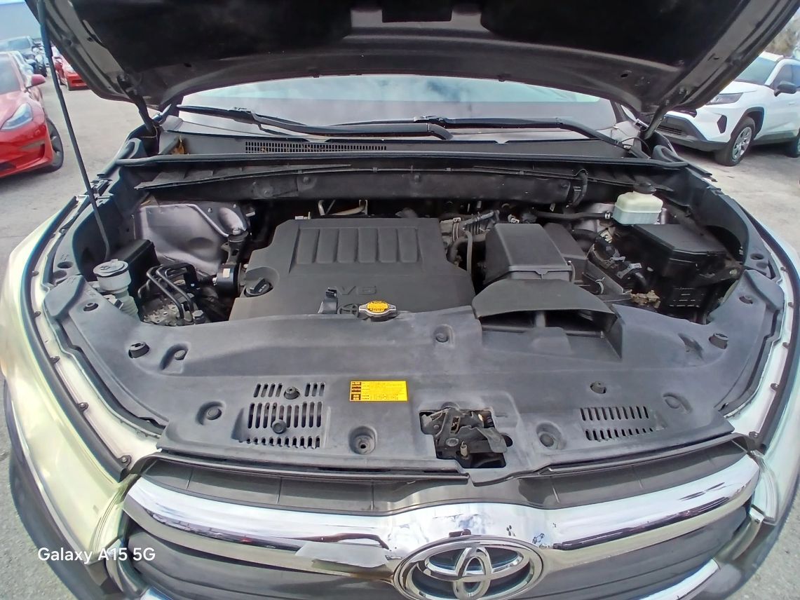 2014 Toyota Highlander XLE Sport Utility 4D Maitland FL