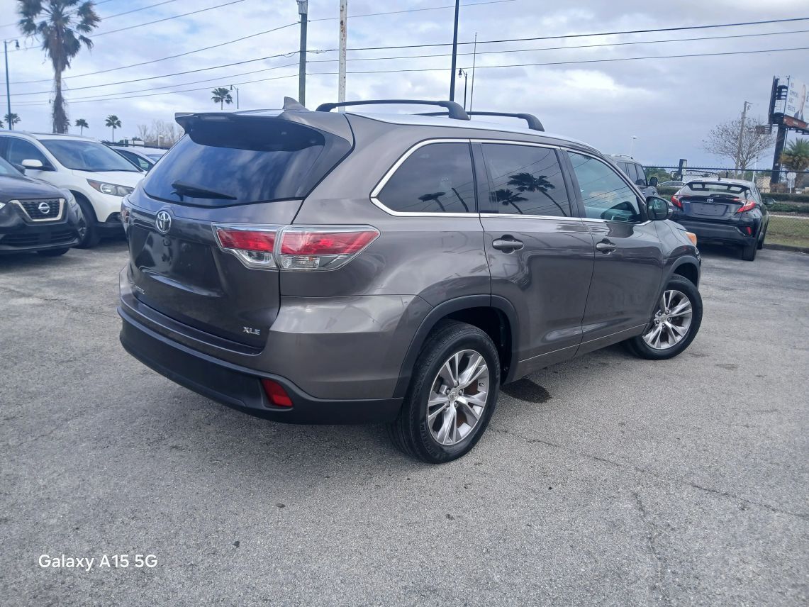 2014 Toyota Highlander XLE Sport Utility 4D Maitland FL