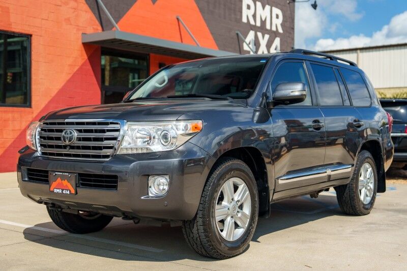 2014 Toyota Land Cruiser
