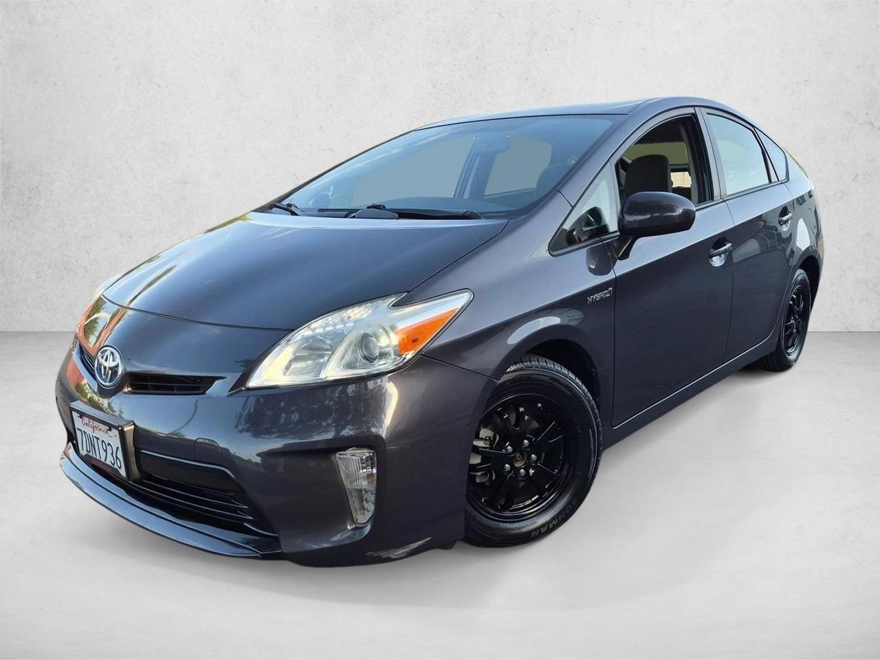 2014 Toyota Prius Five