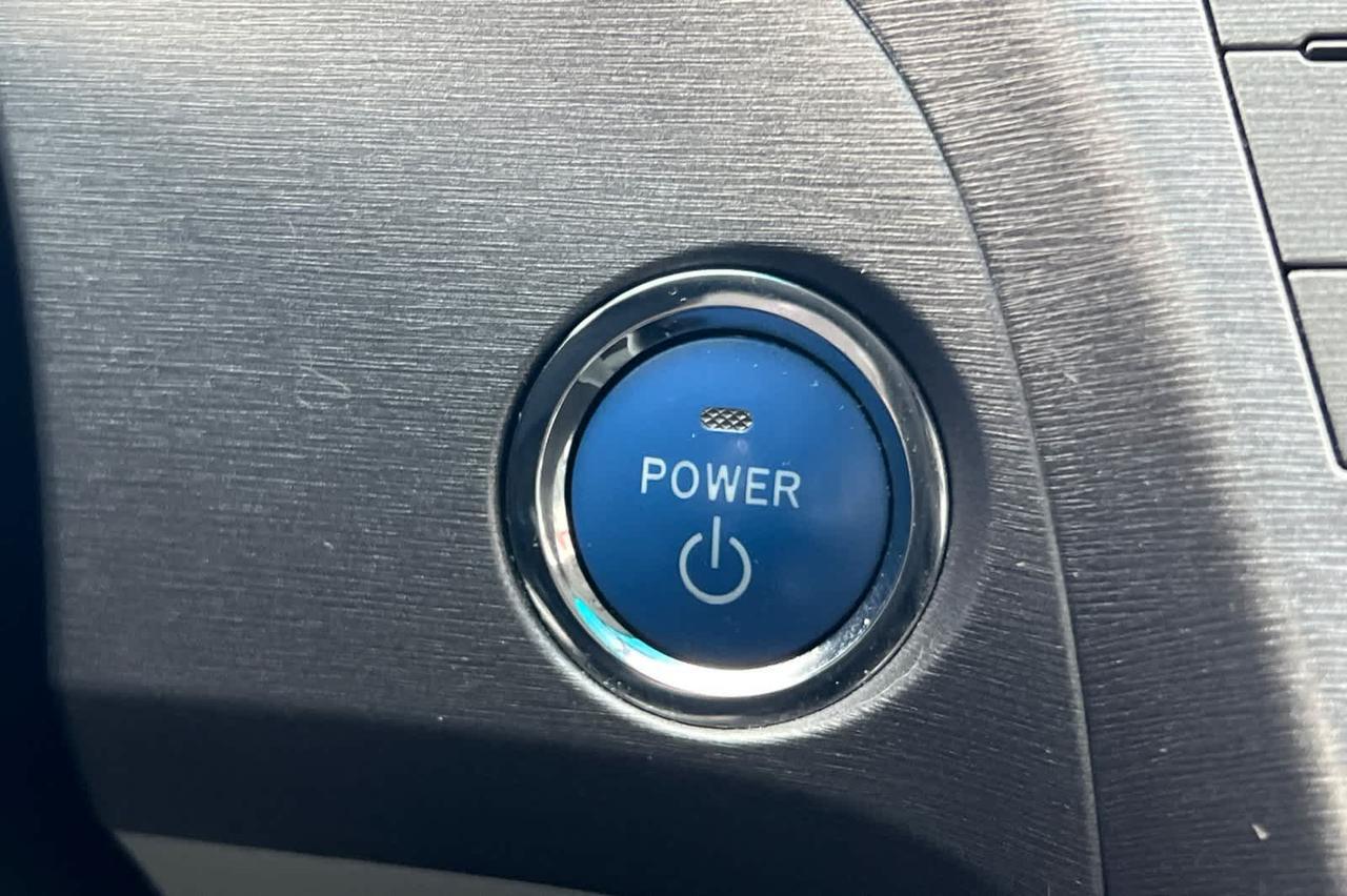 2014 Toyota Prius Four Roseville CA