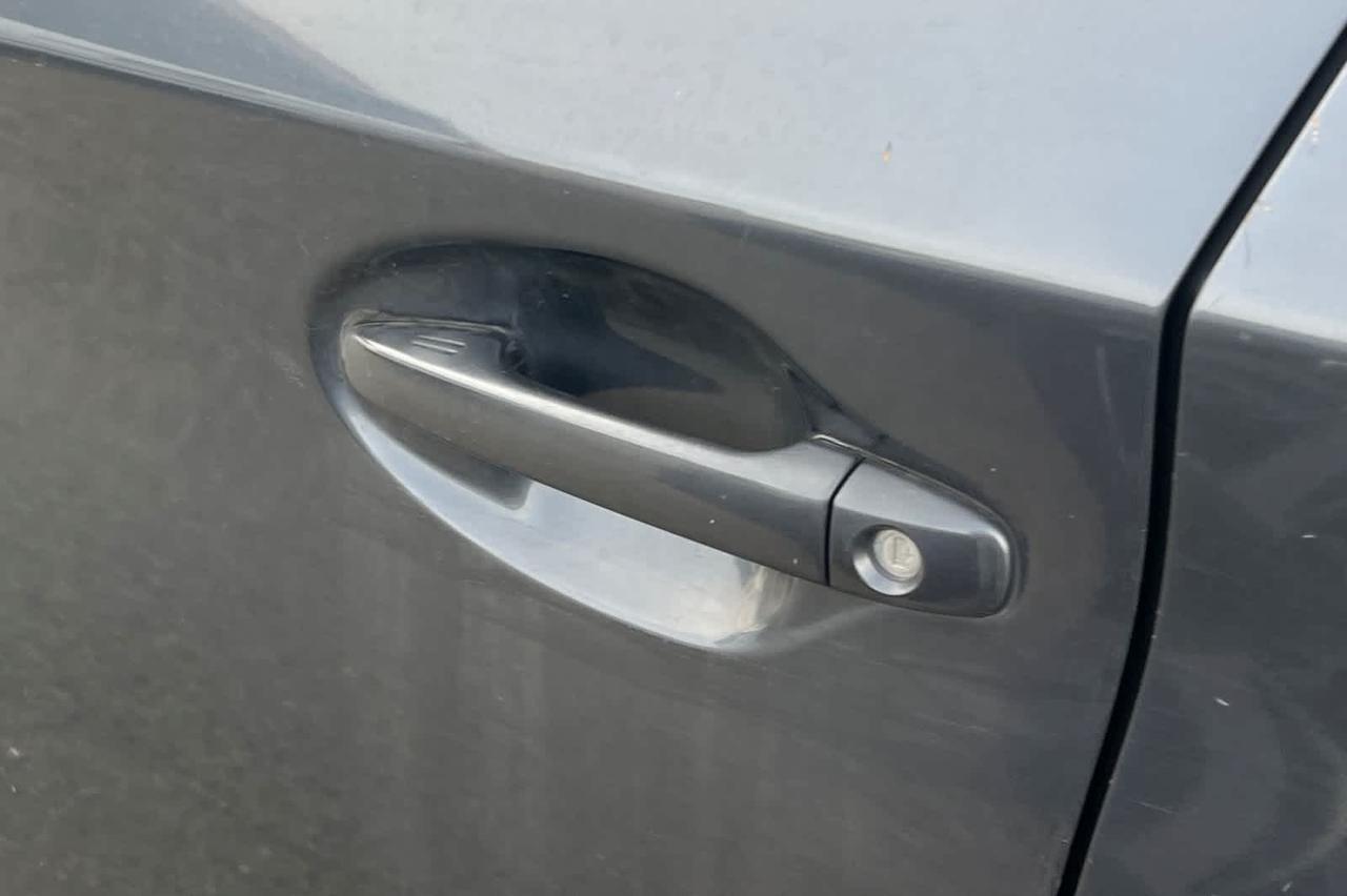 2014 Toyota Prius Four Roseville CA