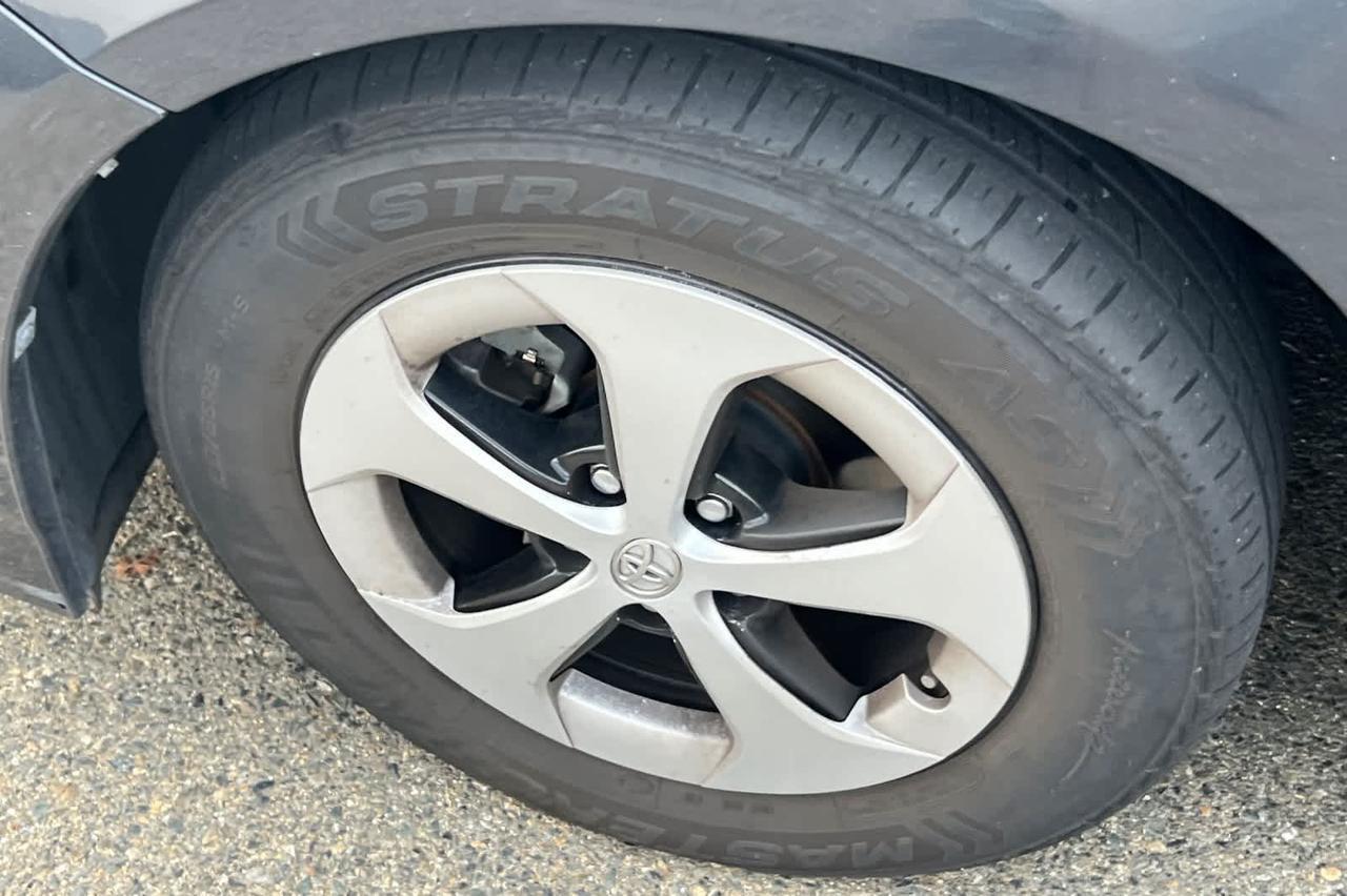 2014 Toyota Prius Four Roseville CA