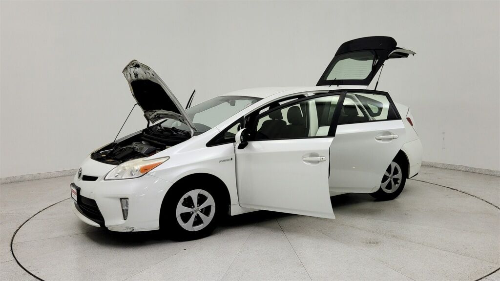 2014 Toyota Prius Three Laurel MD