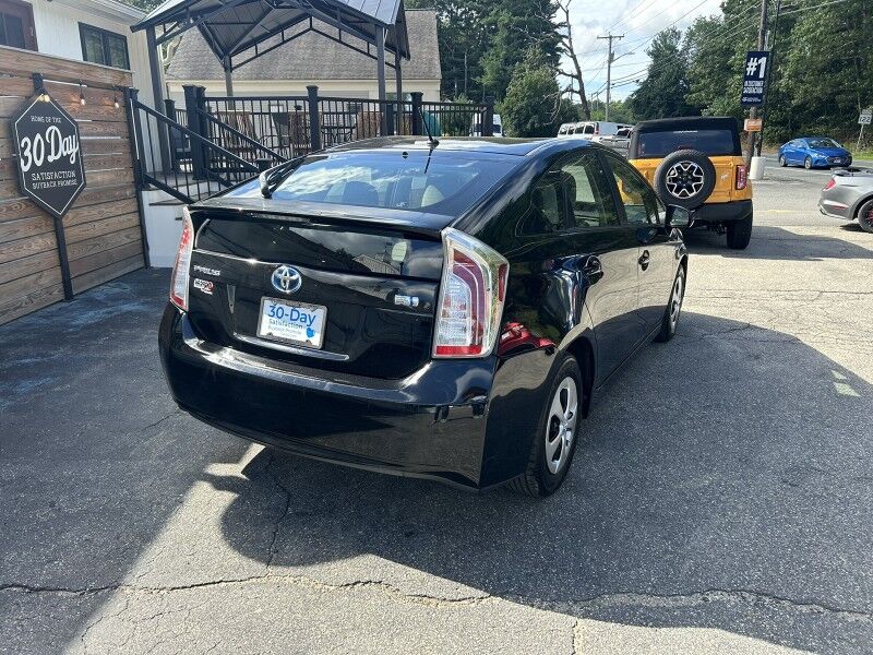 2014 Toyota Prius Two - 1 OWNER - 29 SERVICE RECORDS Whitinsville MA