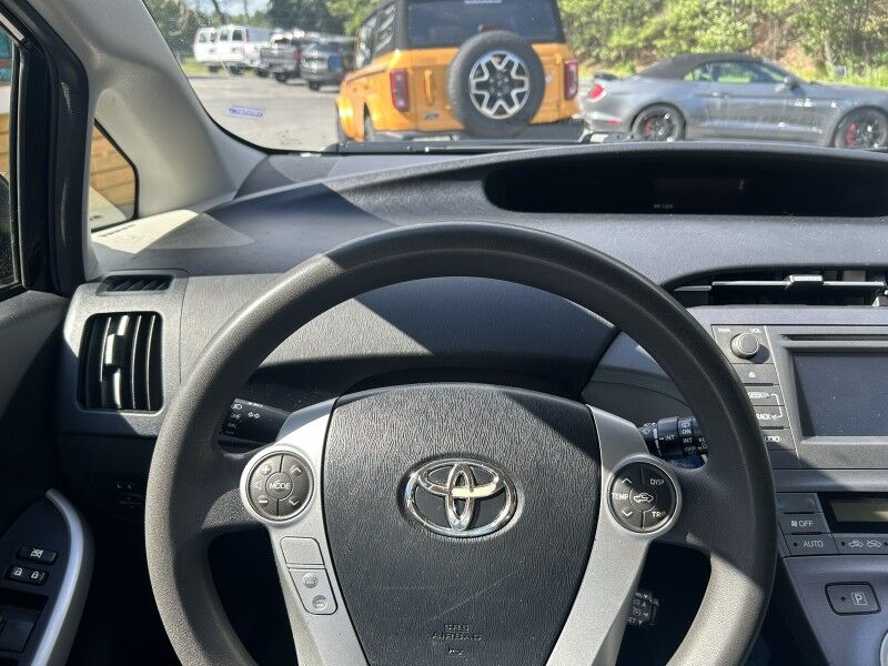 2014 Toyota Prius Two - 1 OWNER - 29 SERVICE RECORDS Webster MA