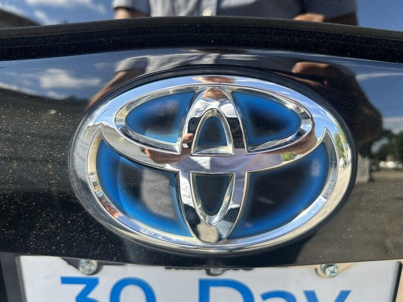 2014 Toyota Prius Two - 1 OWNER - 29 SERVICE RECORDS Webster MA