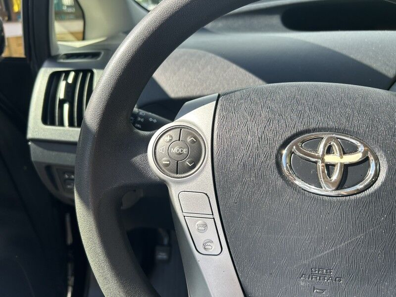 2014 Toyota Prius Two - 1 OWNER - 29 SERVICE RECORDS Webster MA