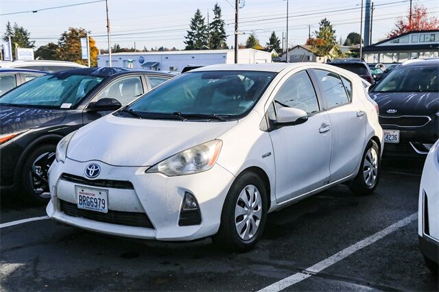 2014 Toyota Prius c Four