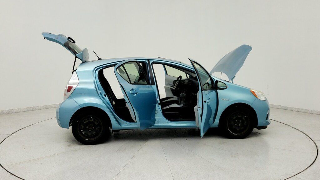 2014 Toyota Prius c Two Laurel MD