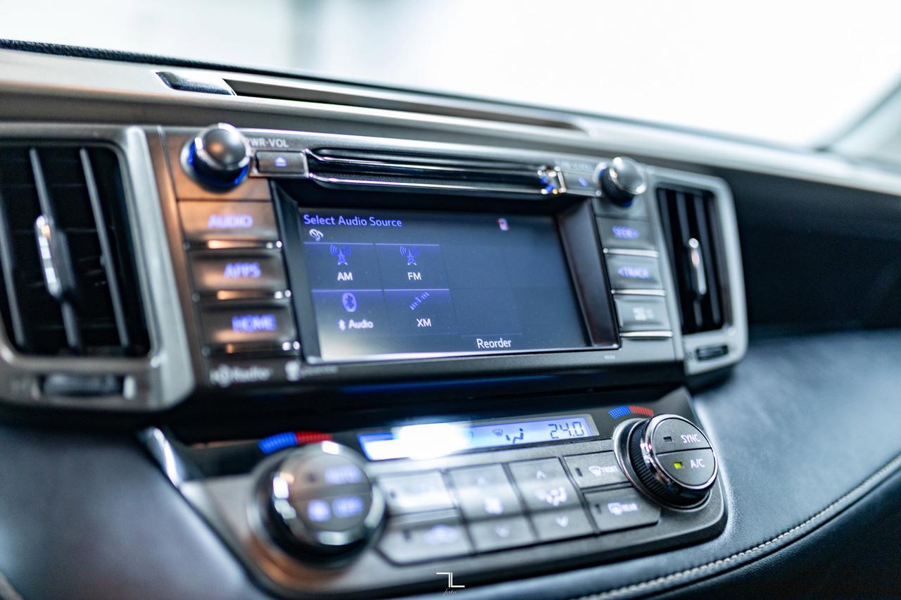 2014 Toyota RAV4 AWD XLE Roof BCam Red Deer AB