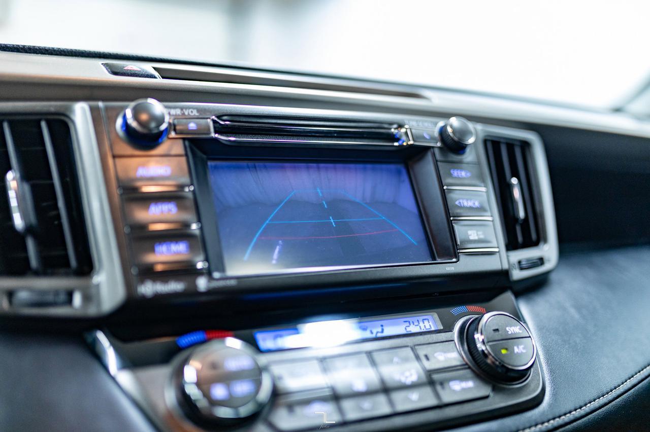 2014 Toyota RAV4 AWD XLE Roof BCam Red Deer AB