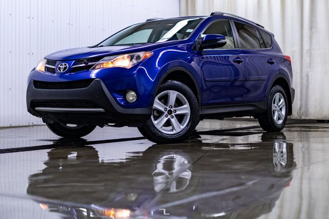 2014 Toyota RAV4 AWD XLE Roof BCam Red Deer AB