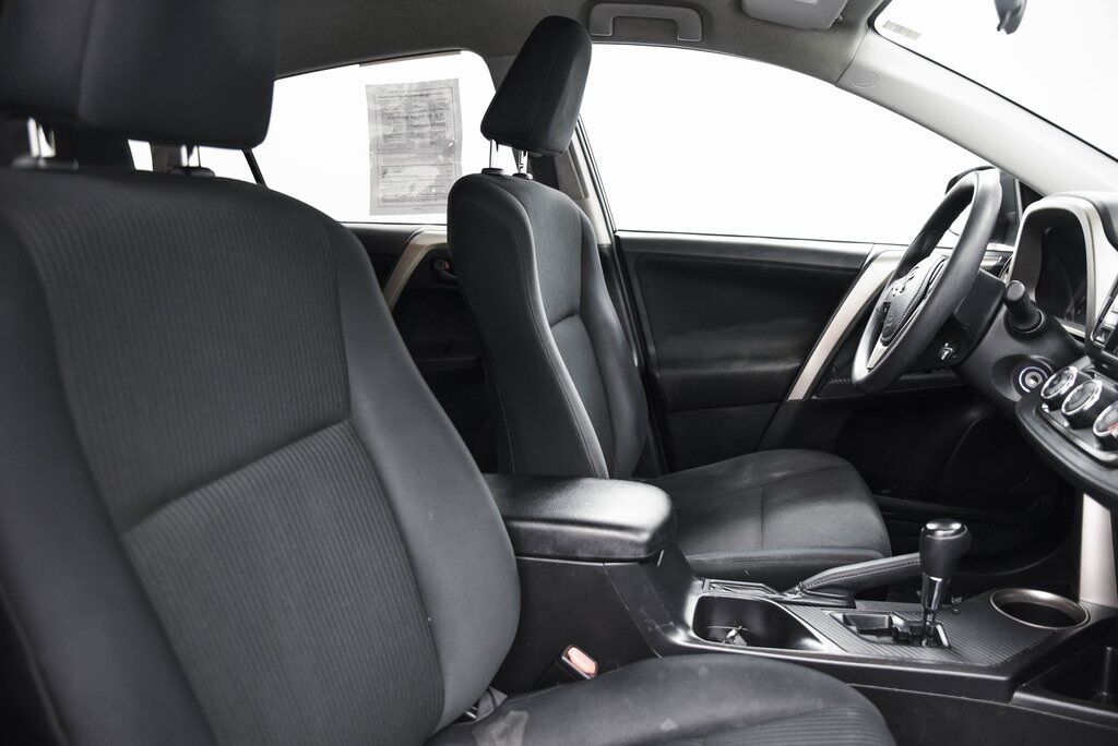 2014 Toyota RAV4 LE Akron OH