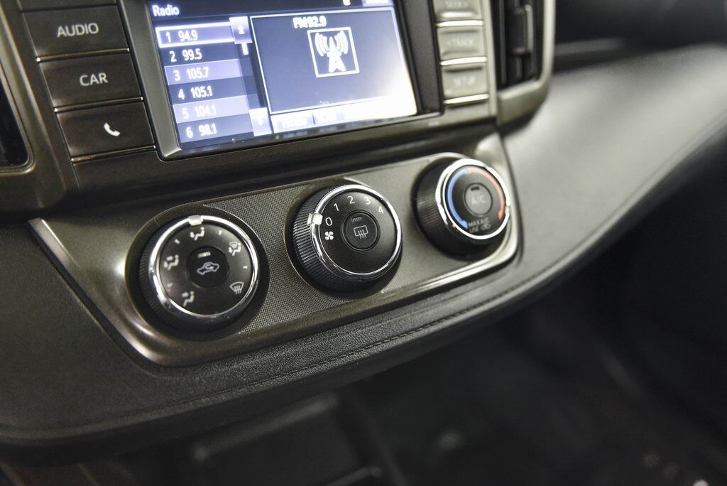 2014 Toyota RAV4 LE Akron OH