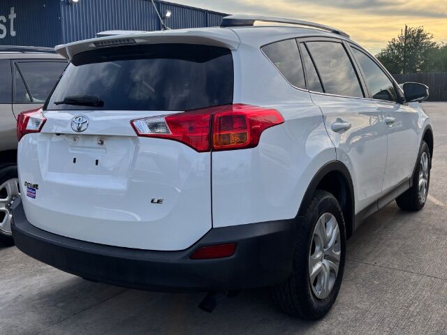 2014 Toyota RAV4 LE
