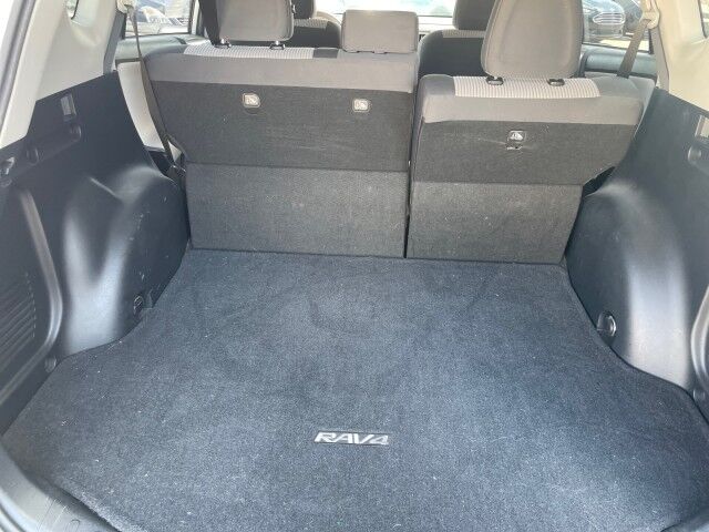2014 Toyota RAV4 LE Cleveland OH