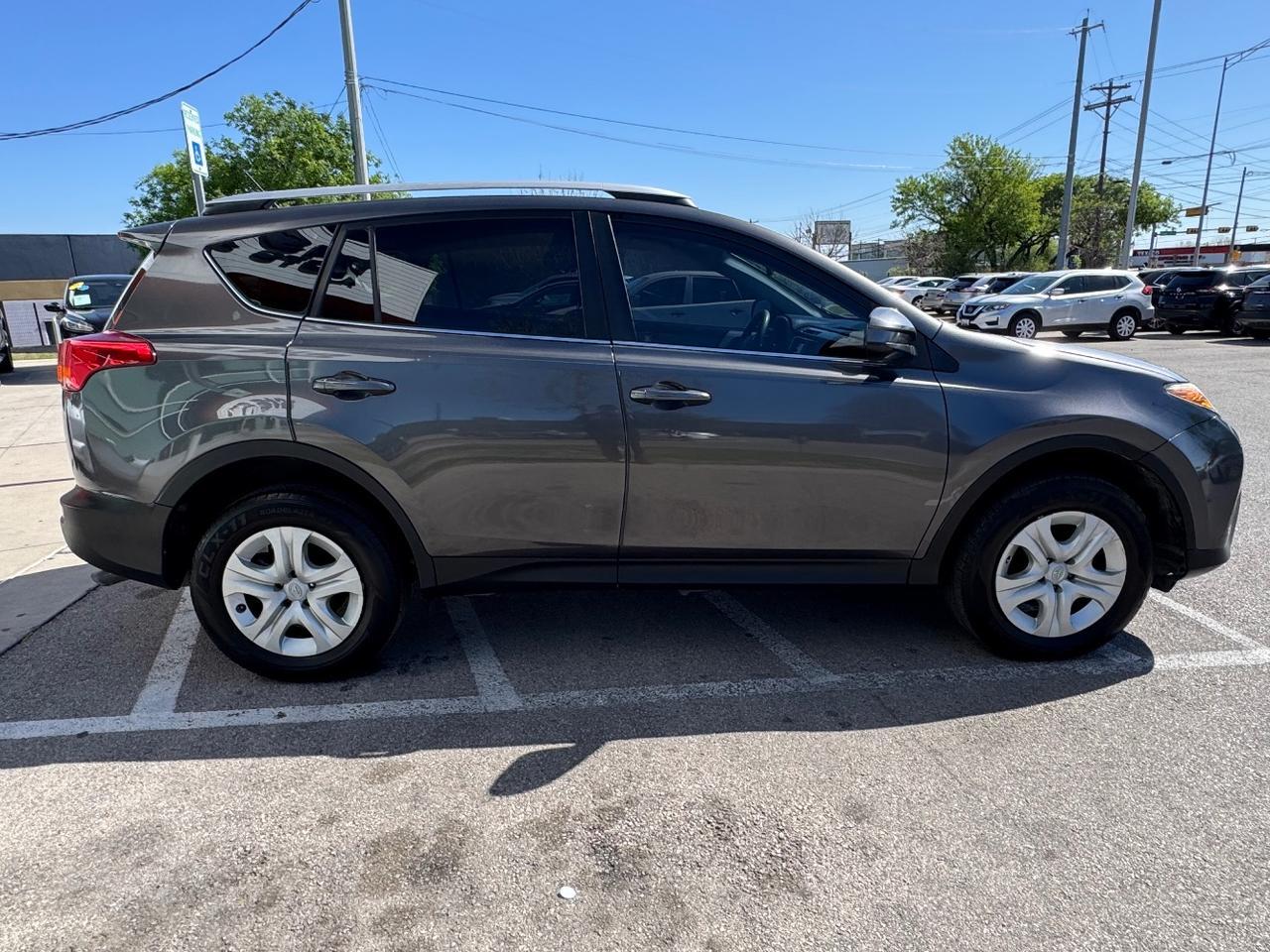 2014 Toyota RAV4 LE FWD Austin TX