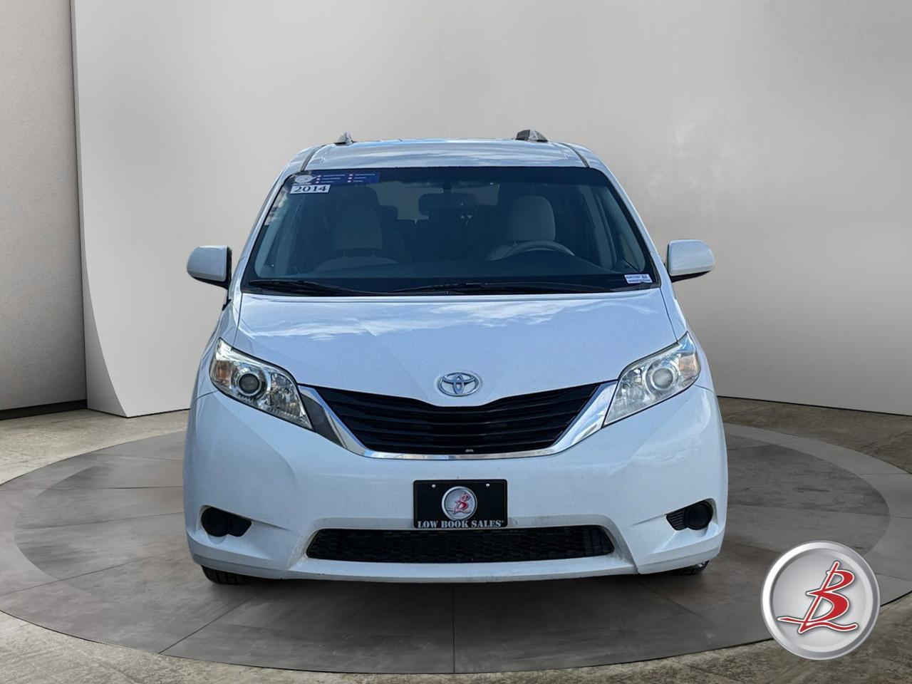 2014 Toyota SIENNA LE AAS