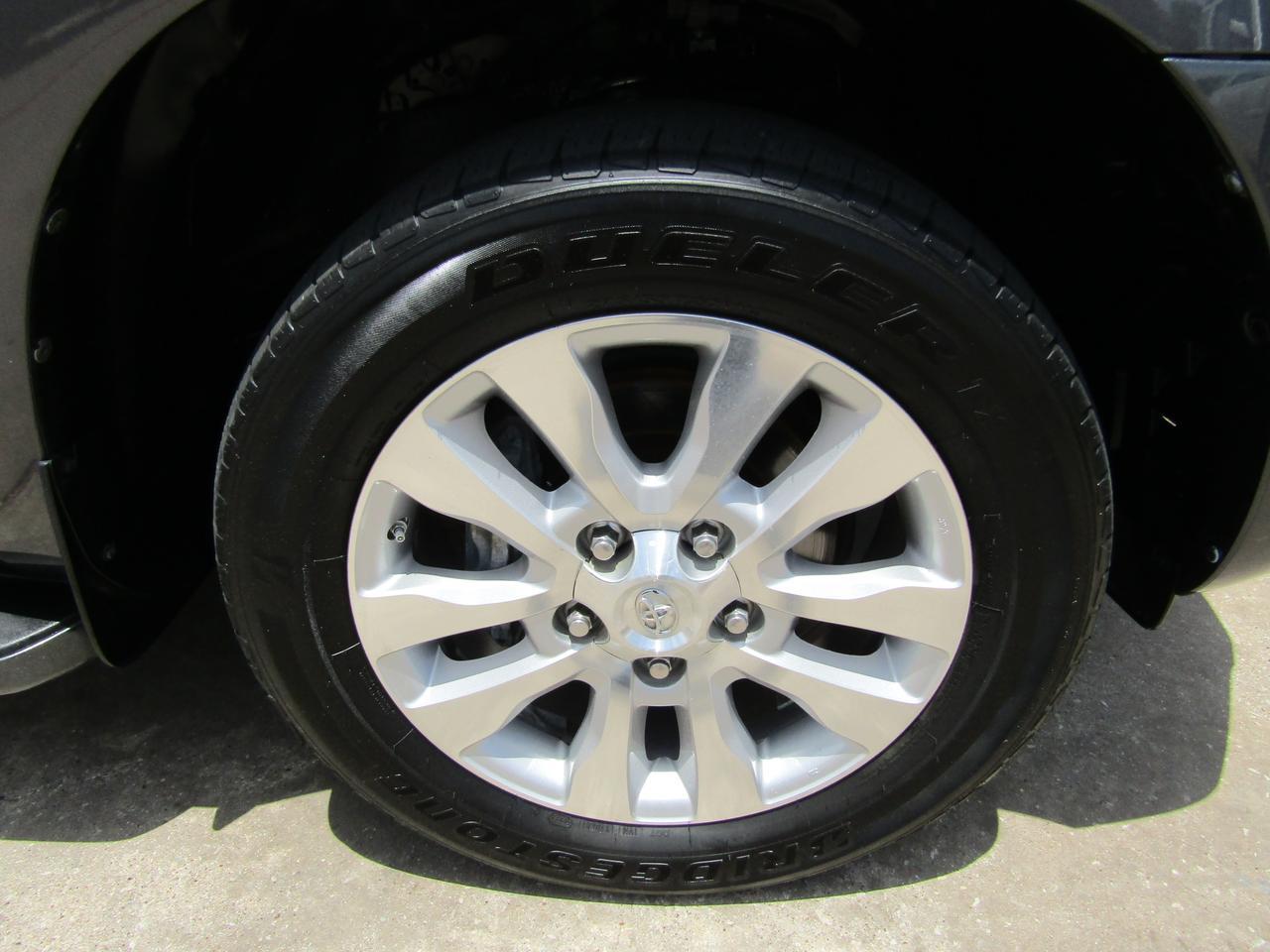2014 Toyota Sequoia RWD 5.7L Platinum (Natl) Grand Prairie TX