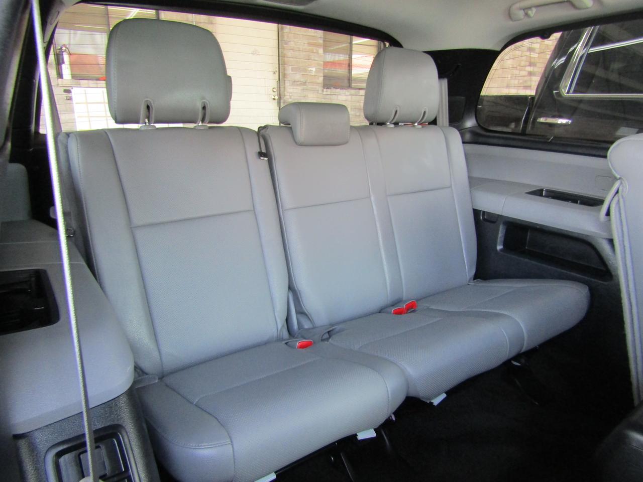 2014 Toyota Sequoia RWD 5.7L Platinum (Natl) Grand Prairie TX