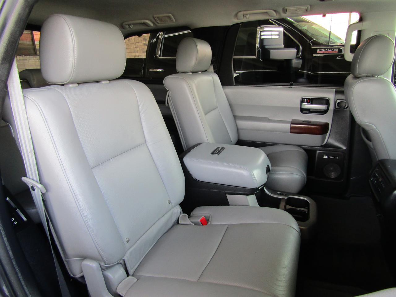 2014 Toyota Sequoia RWD 5.7L Platinum (Natl) Grand Prairie TX