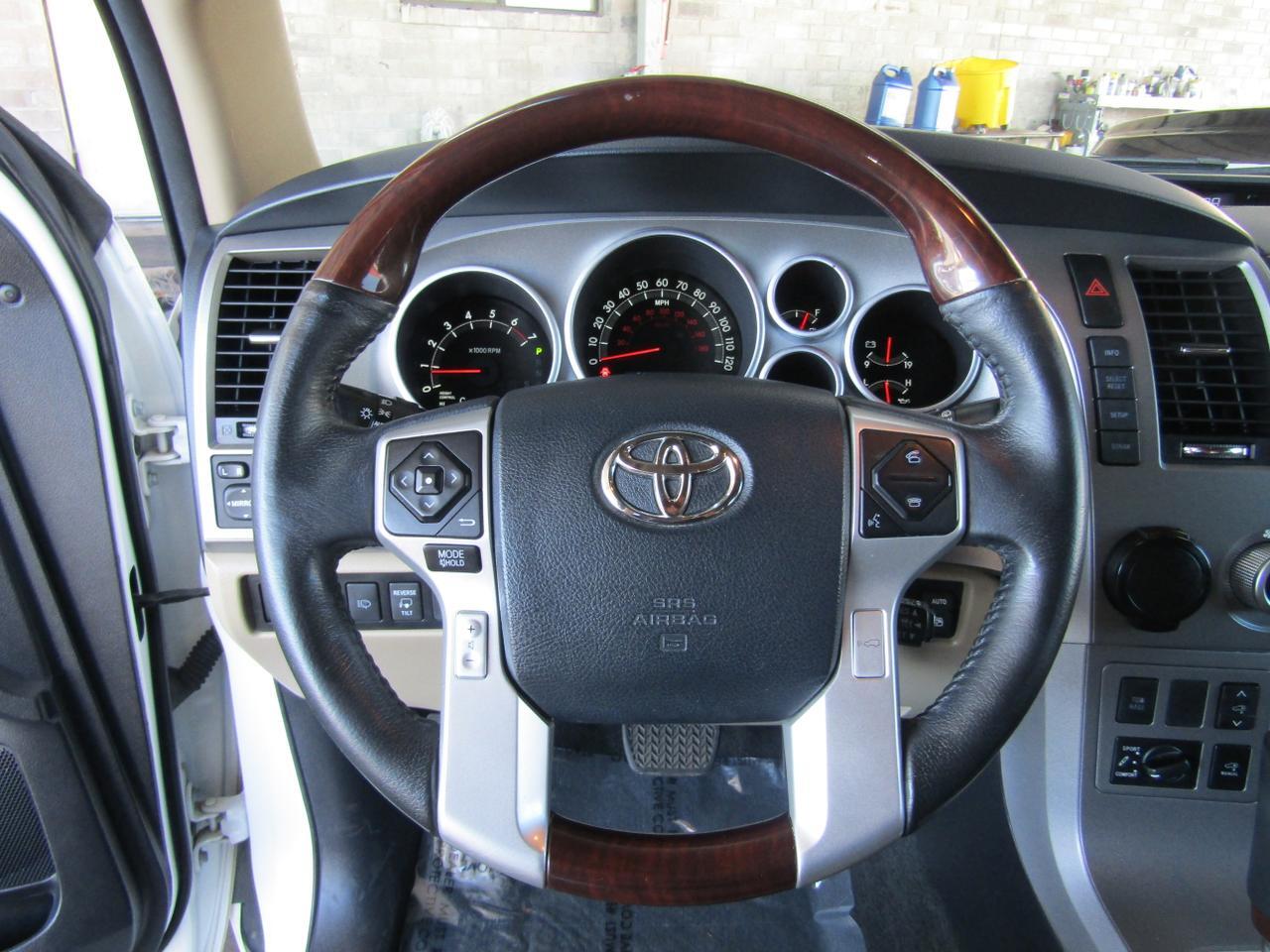 2014 Toyota Sequoia RWD 5.7L Platinum (Natl) Grand Prairie TX