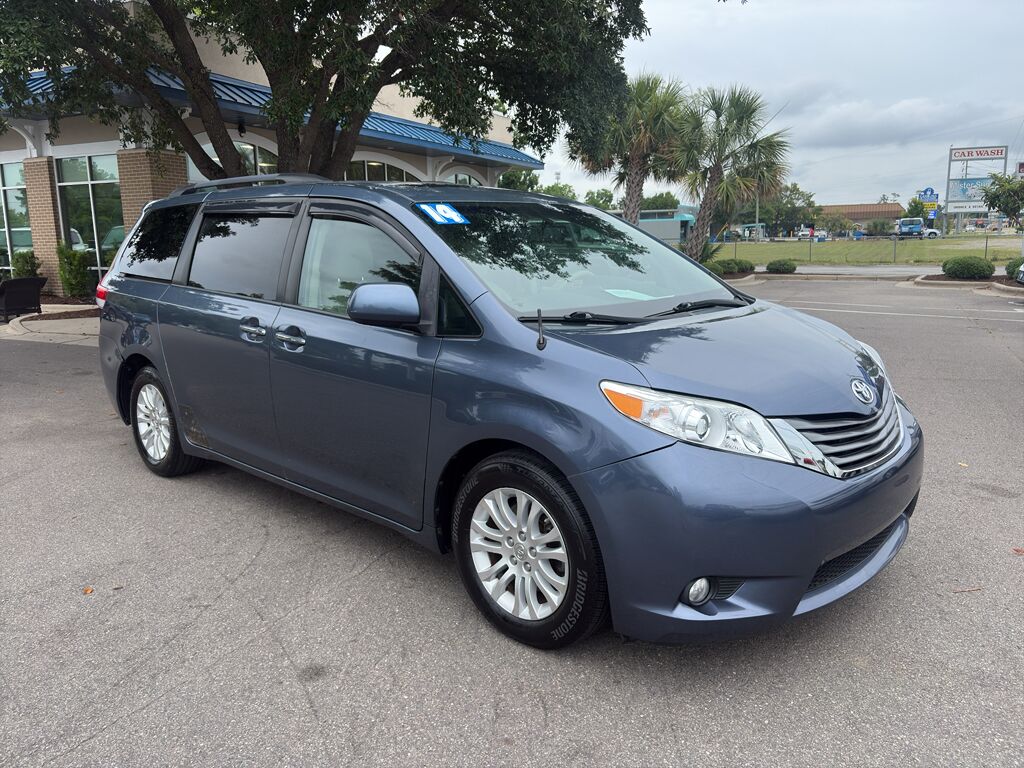2014 Toyota Sienna
