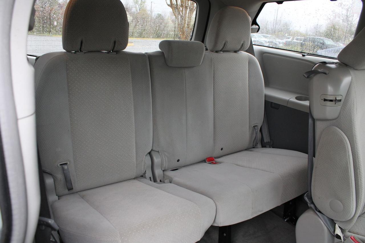 2014 Toyota Sienna LE 8 Passenger Stafford VA