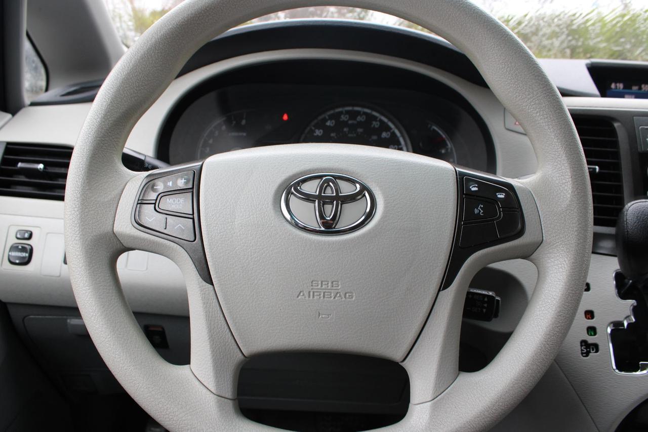 2014 Toyota Sienna LE 8 Passenger Stafford VA
