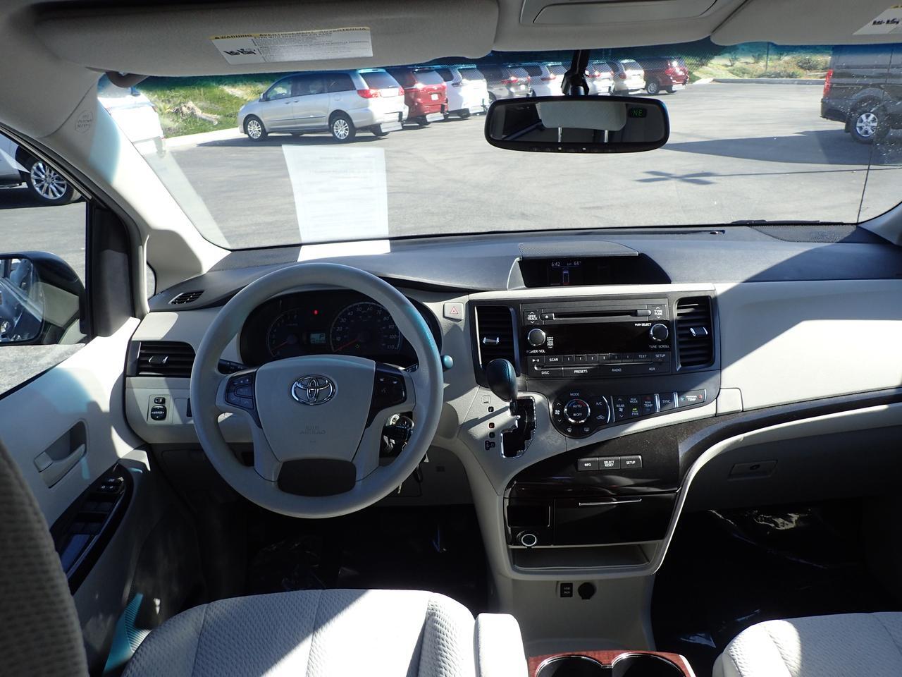 2014 Toyota Sienna LE Anaheim CA