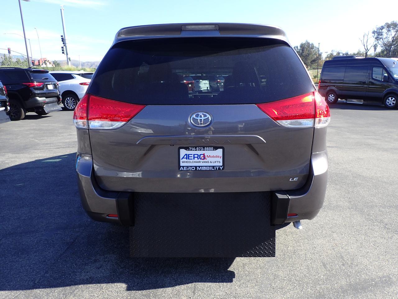 2014 Toyota Sienna LE Anaheim CA
