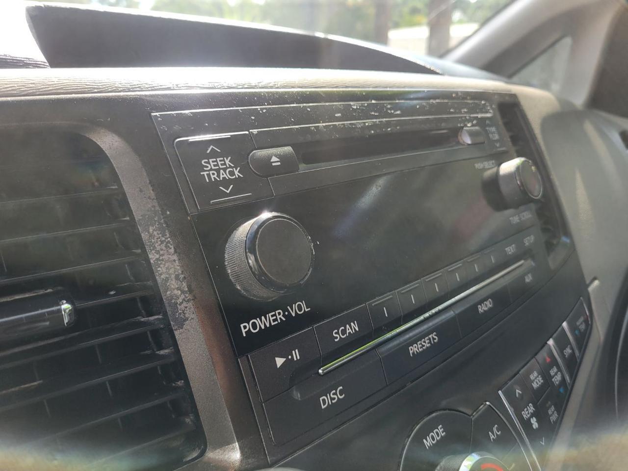 2014 Toyota Sienna LE V6 7 Passenger Auto Access Seat | LE V6 8 Passenger | LE V6 7 Passenger Hardeeville SC