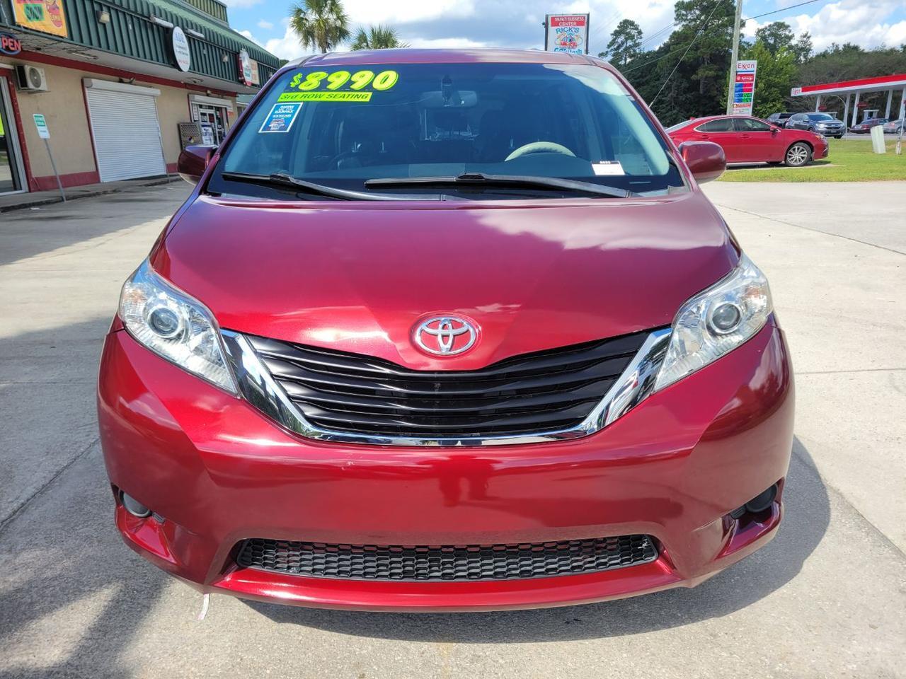 2014 Toyota Sienna LE V6 7 Passenger Auto Access Seat | LE V6 8 Passenger | LE V6 7 Passenger Hardeeville SC