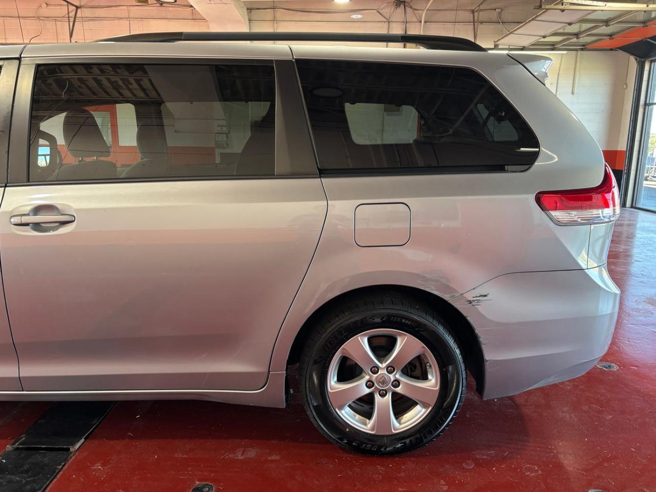 2014 Toyota Sienna LE V6 8 Passenger Franklin OH