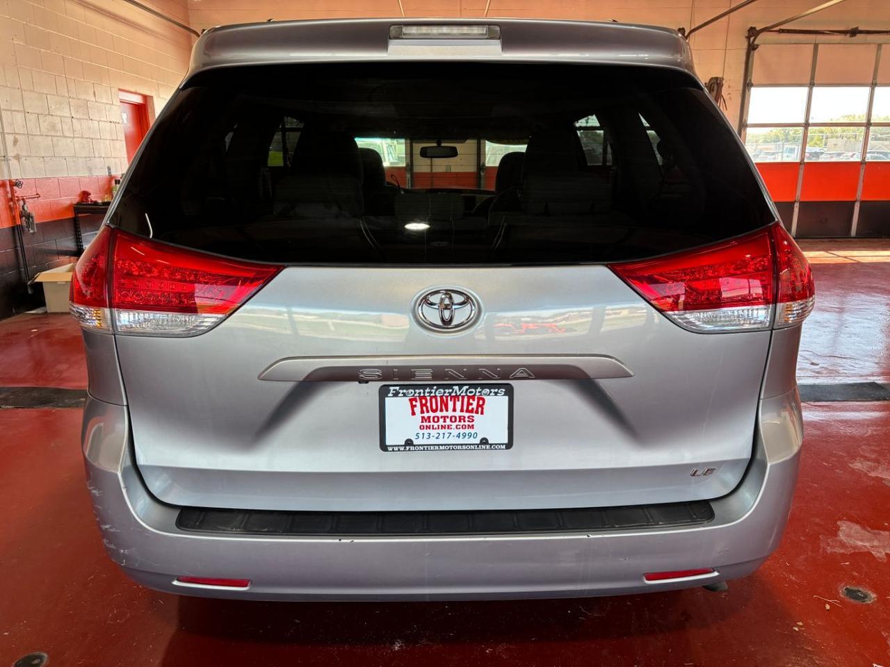 2014 Toyota Sienna LE V6 8 Passenger Franklin OH