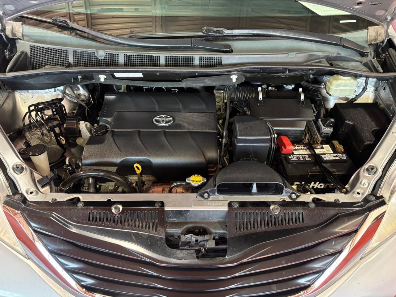 2014 Toyota Sienna LE V6 8 Passenger Franklin OH