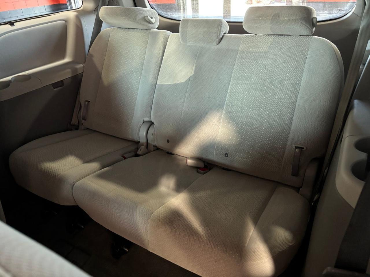 2014 Toyota Sienna LE V6 8 Passenger Franklin OH