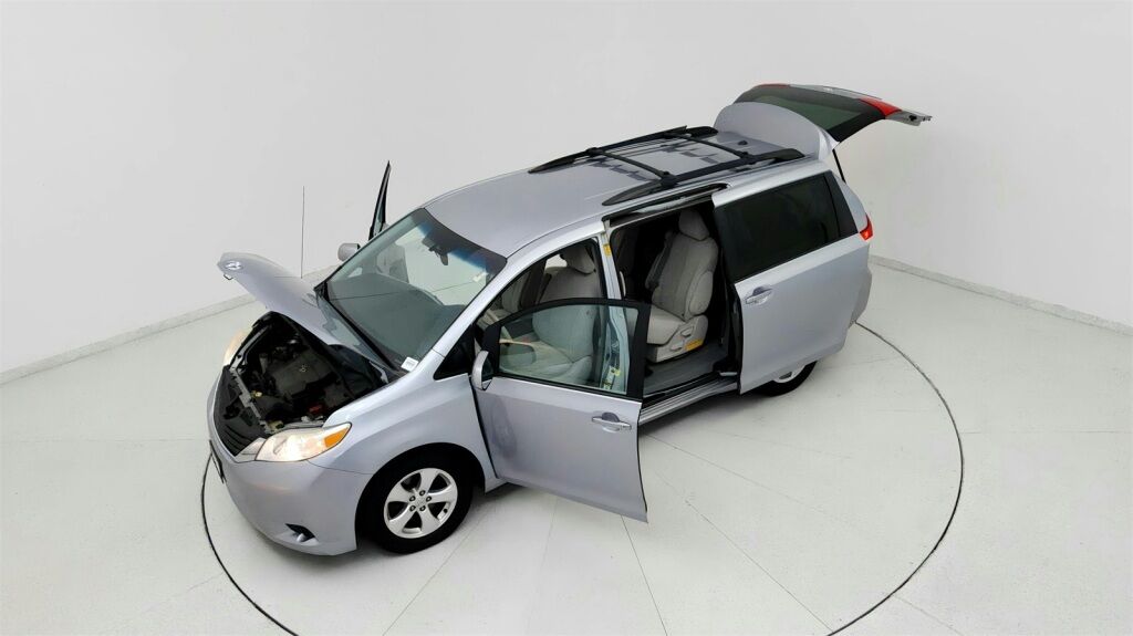2014 Toyota Sienna LE Laurel MD