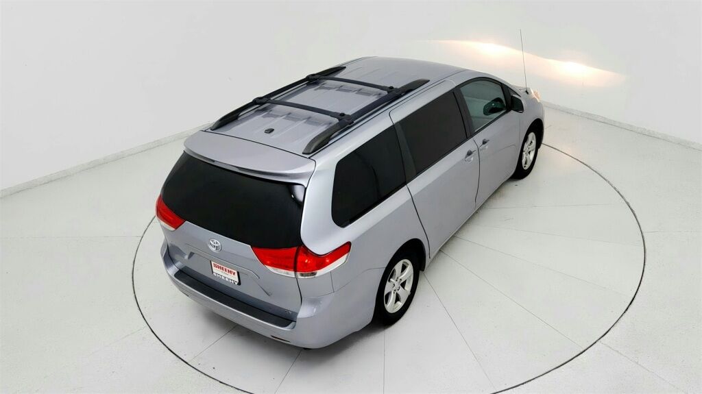 2014 Toyota Sienna LE Laurel MD