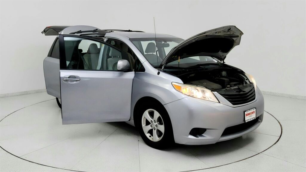 2014 Toyota Sienna LE Laurel MD
