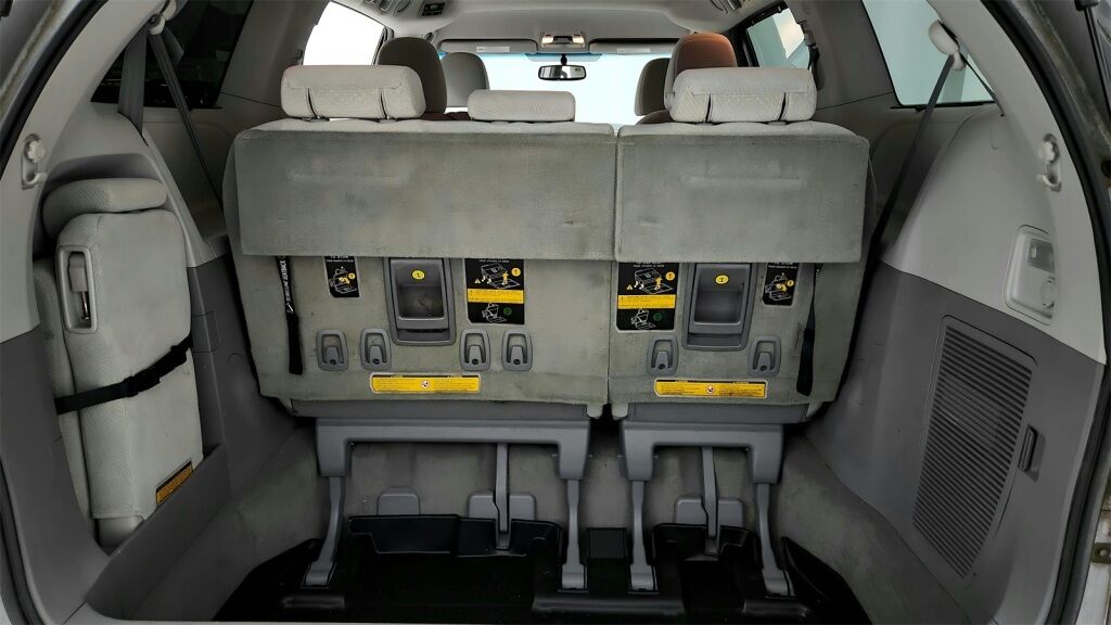2014 Toyota Sienna LE Laurel MD