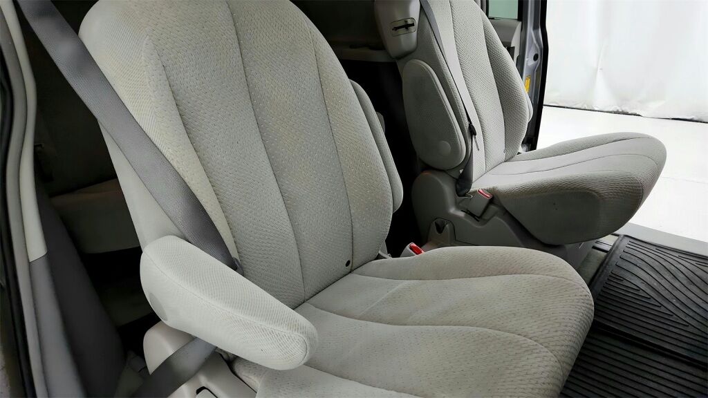 2014 Toyota Sienna LE Laurel MD